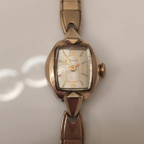 Vintage Bulova Manual Watch main image 4